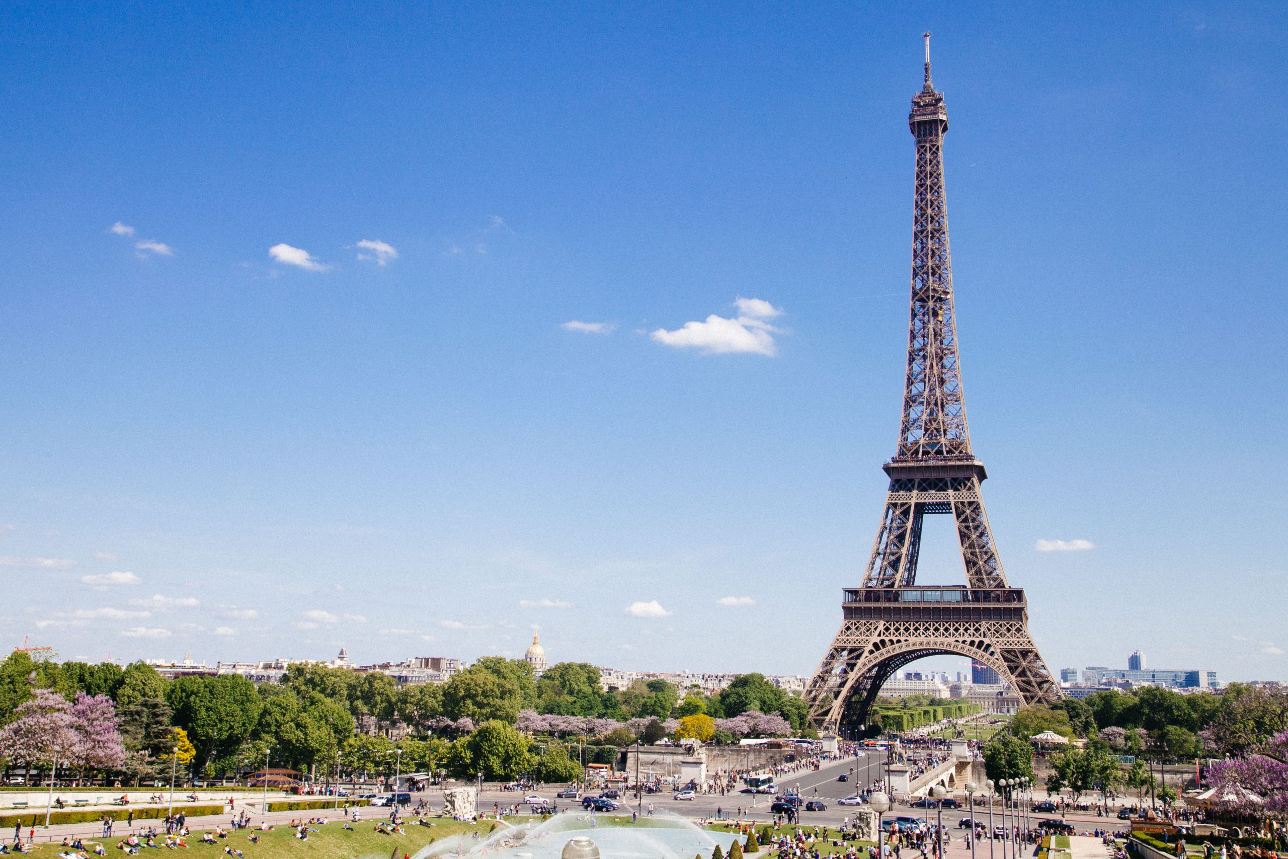 Torre Eiffel um grande projeto de obra